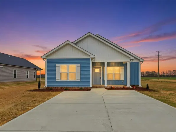 608 S Vance St, Fremont, NC 27830
