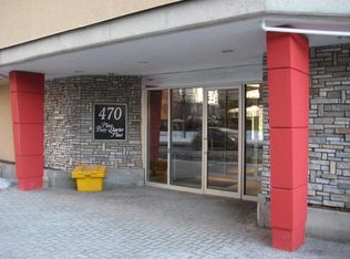 470 Laurier Ave W #2208, Ottawa, ON K1R 7W9