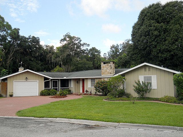 1st image of 3204 Tanglewood Dr