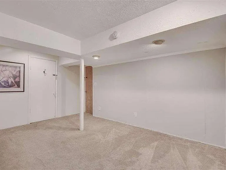 2774 Overlook Dr NE — Photo 25