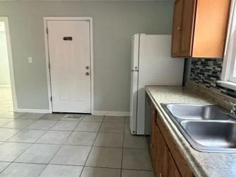 6626 College Ave — Photo 9
