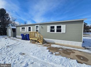 1659 Wood Crest Ln, Glen Rock, PA 17327