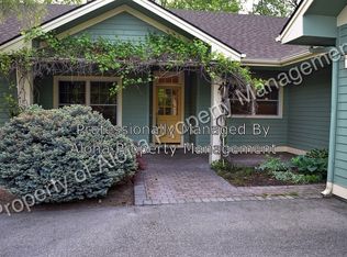 3504 N Tamarack Dr, Boise, ID 83703