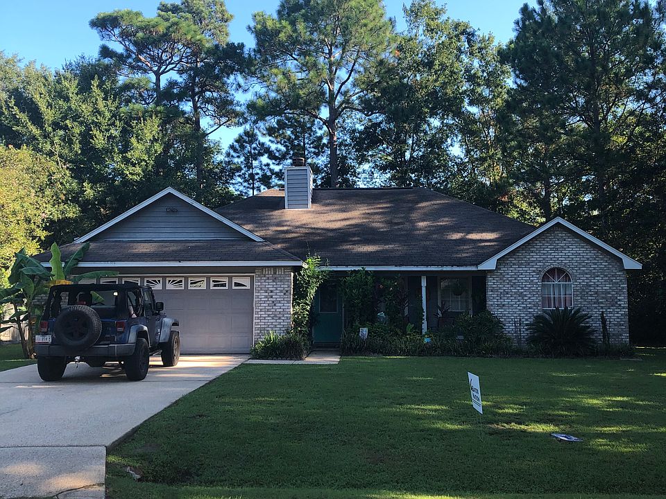 1st image of Poinciana Dr