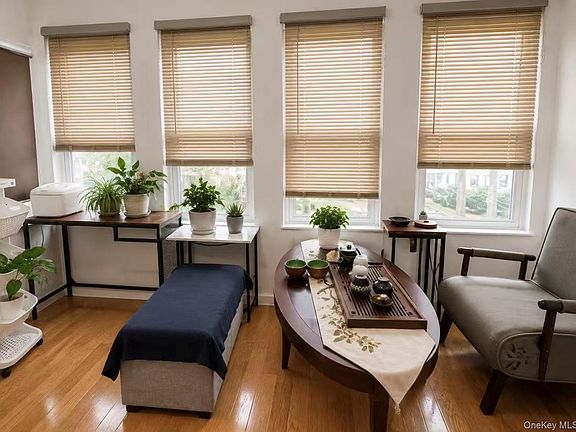 2nd image of 8753 95th St #2F