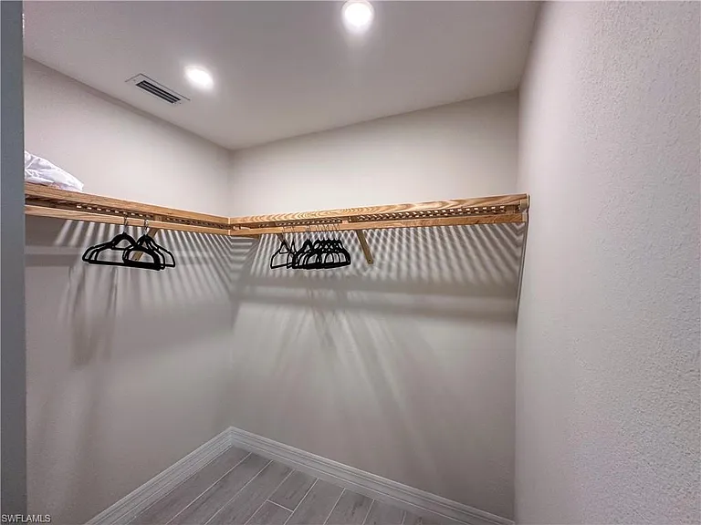220 Indies Dr E #101 — Photo 24