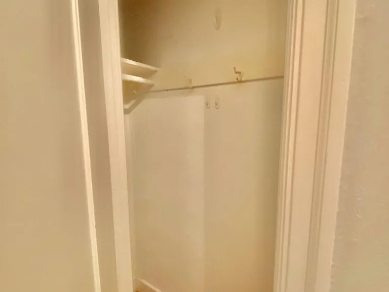 2815 Filbert St #204 — Photo 19