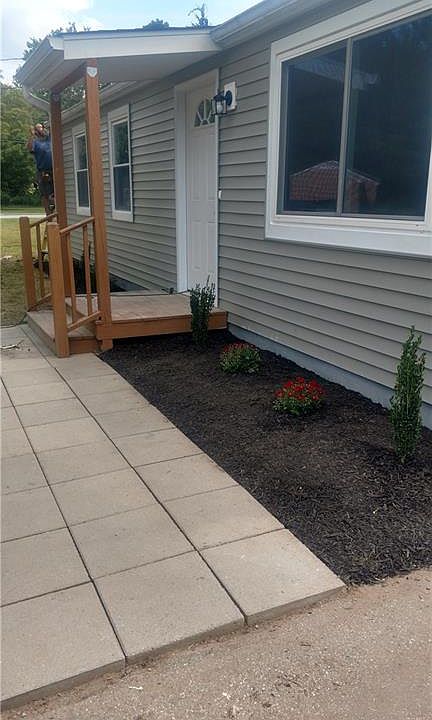 2nd image of 153 Ring Dr