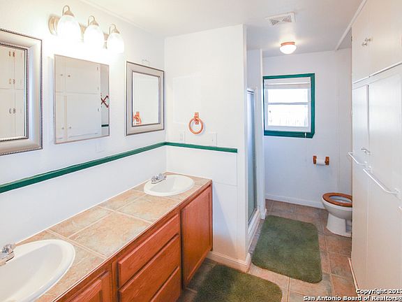 3rd image of 2508 Avenue I