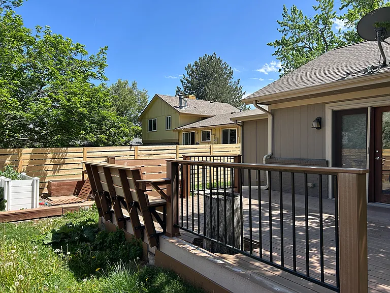 2861 Loma Pl — Photo 17