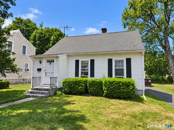 43 McKenzie St, Middletown, CT 06457