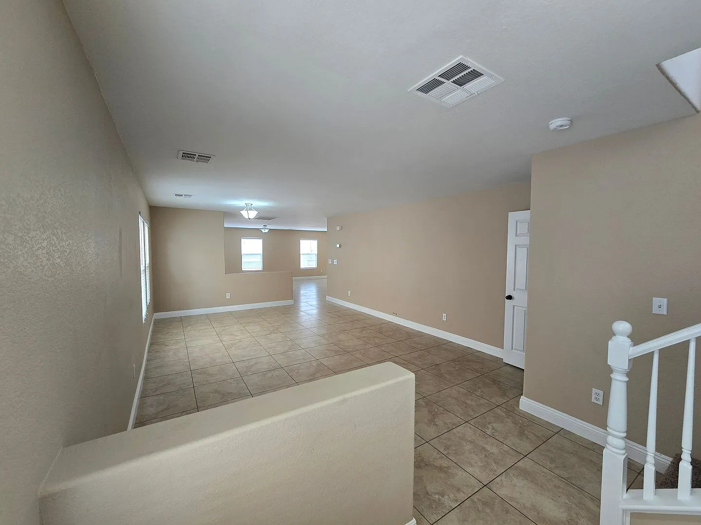 4 Bedroom Rhodes Ranch Home for Rent — Photo 4