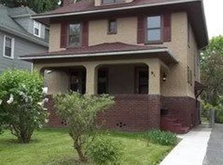 91 Kislingbury St, Rochester, NY 14613