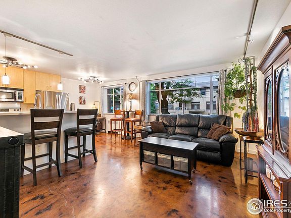 3rd image of 500 E 11th Ave APT 202