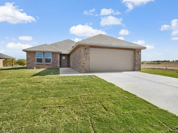 811 Bella Bvd, Coleman, TX 76834