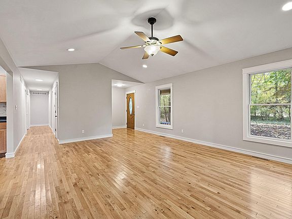 4th image of 12961 Crestview Dr