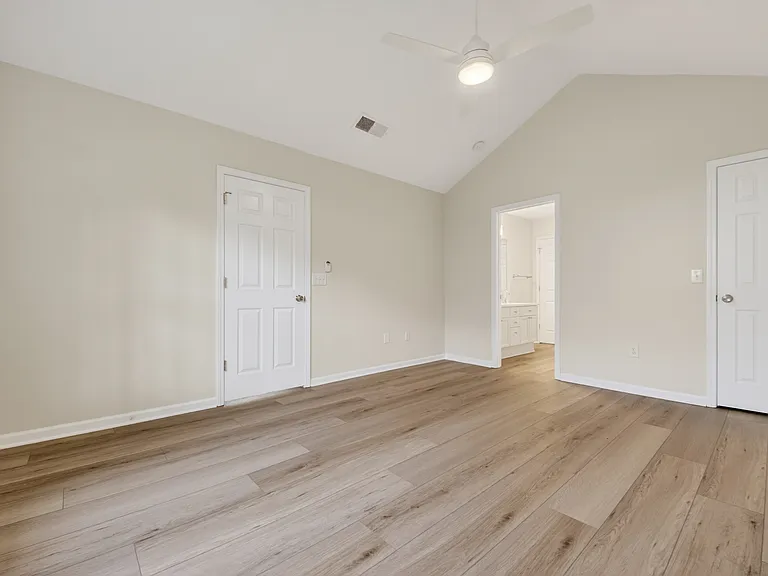 8911 Bryant Field Cir — Photo 13