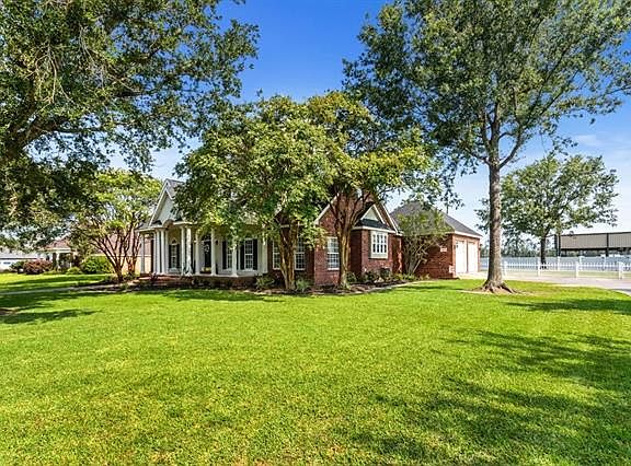4th image of 1341 Tan Tara Cir