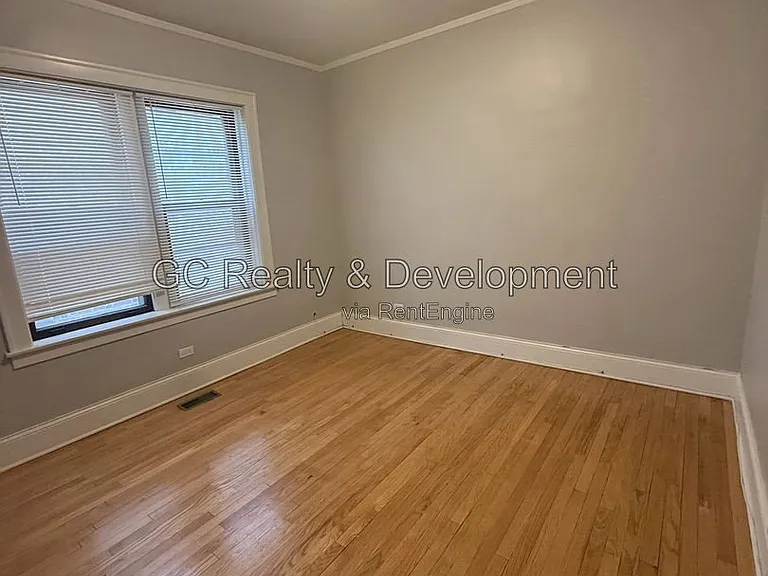 2326 W 25th St #1 — Photo 12