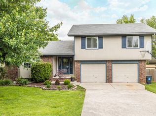 2639 W Primrose Ln, Springfield, MO 65807