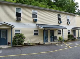 157 Citadel Dr APT 161C, Cullowhee, NC 28723
