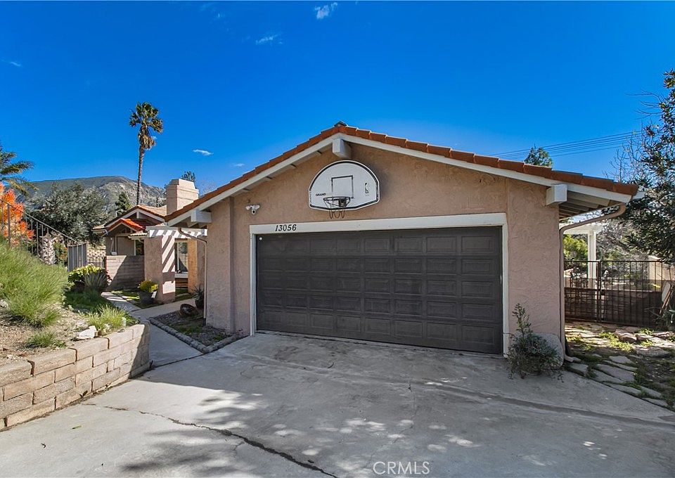 1st image of 13056 Aztec St