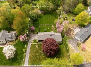 1247 Thomas Rd, Wayne, PA 19087