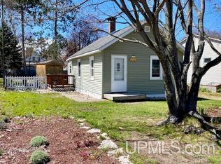 1445 Birch Ave, Marquette, MI 49855