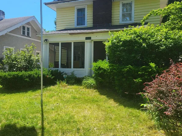 1119 Blaine Ave, South Bend, IN 46616