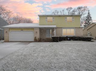 1858 Laurel Oak Dr, Flint, MI 48507