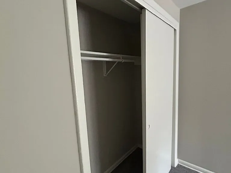 Coventry Court Townhomes — Photo 77