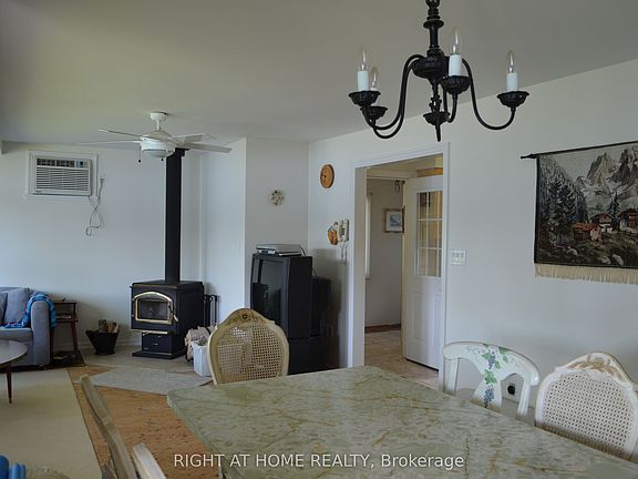 5th image of 37 Willards Ln