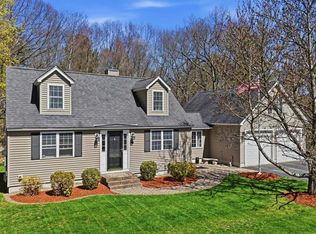 7 Vernon Street, Hudson, NH 03051