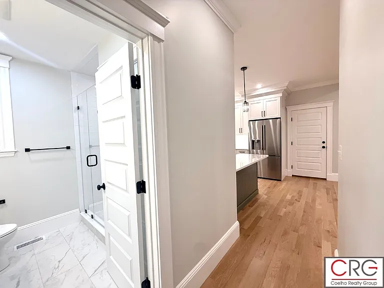 170 Webster Ave #1 — Photo 36