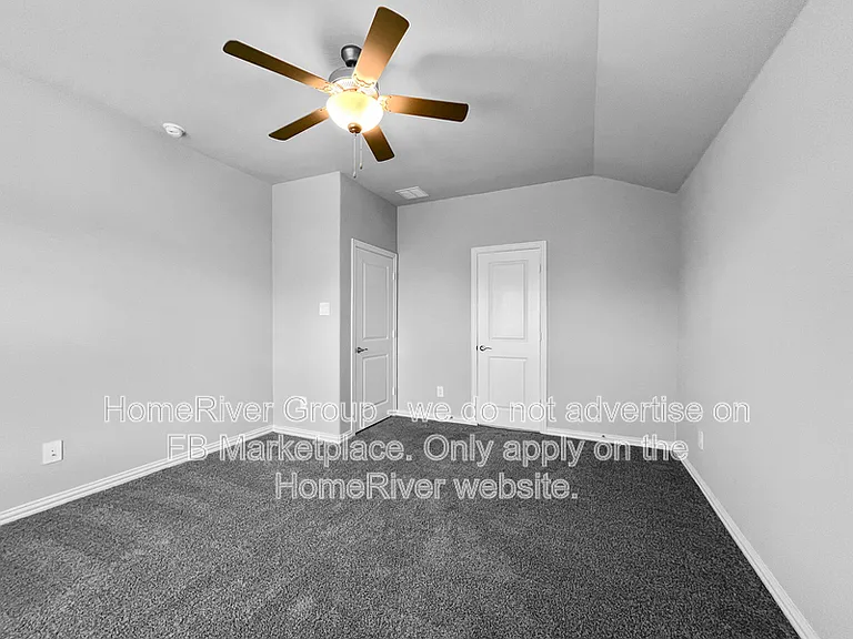 2385 Aspen Hill Dr — Photo 10