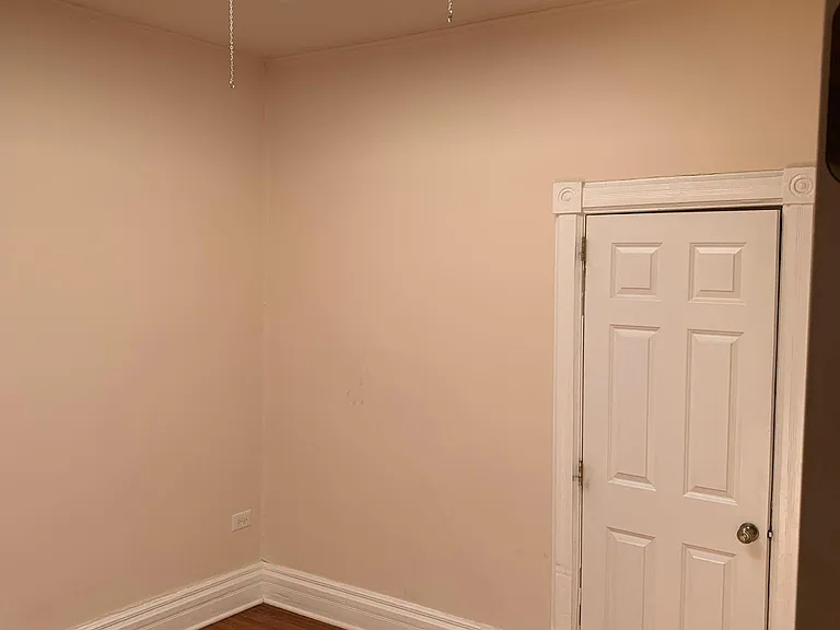 317 Dupage St #C — Photo 7