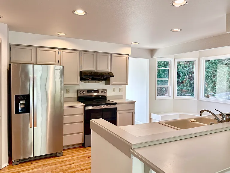 Kitchen appliances