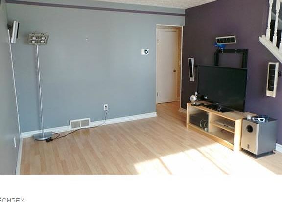 4th image of 4306 Hyde Park Unit 1
