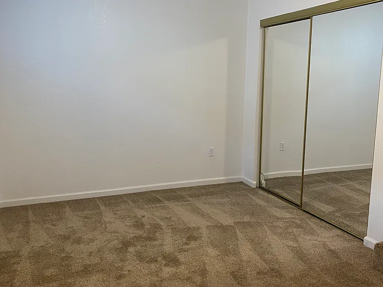 415 Cherry Ave — Photo 7