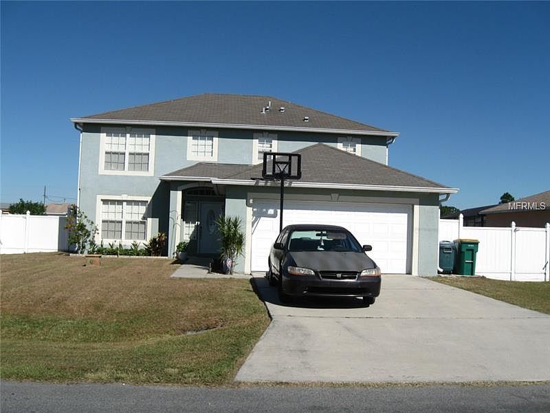 1st image of 66 Bradford Ct