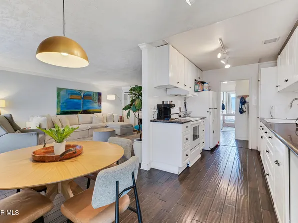 3700 Dean Dr Unit 206, Ventura, CA 93003