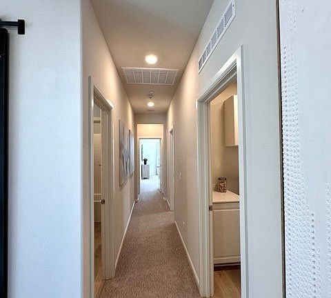 4th image of 25147 Hunter Ave #25147