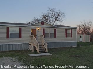 104 E Burnap St, Weir, TX 78674