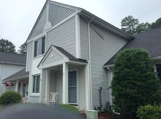 610 County Rd APT 4, Holyoke, MA 01040