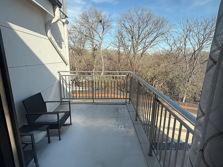 1409 E M Franklin Ave #B — Photo 25