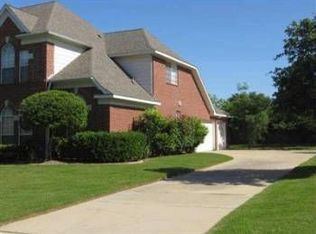 816 Forest Lakes Dr, Keller, TX 76248