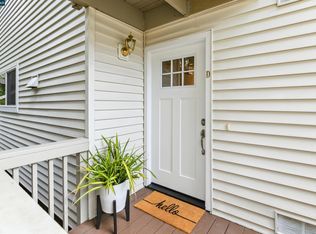 128 Ascot Ct APT D, Moraga, CA 94556