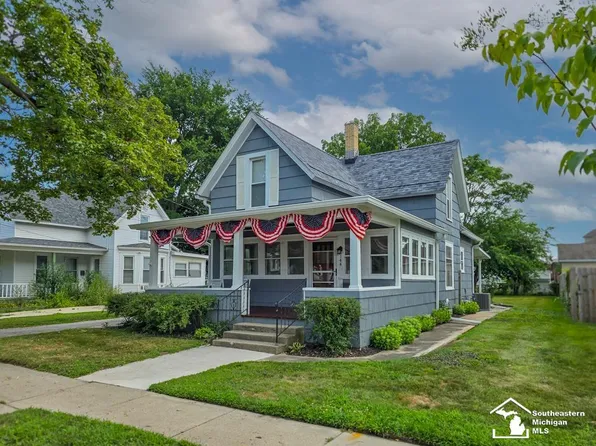 144 Godfroy Ave, Monroe, MI 48162