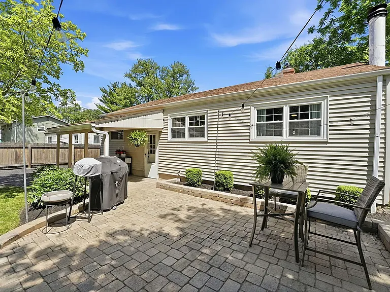 2257 Fishinger Rd — Photo 48