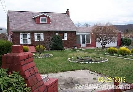 Rear
						:
						bedroom, bathroom, kitchen, breezeway, garage. Powder room upstairs.